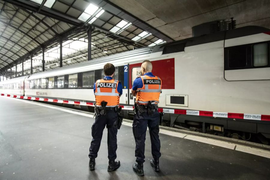 1278 Frauen verunfallten seit 2019 im öffentlichen Verkehr.
