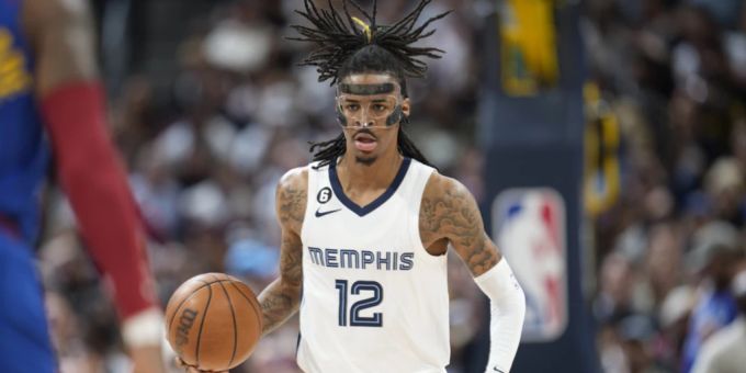 Ja Morant während einem NBA-Spiel für Memphis Grizzlies. Ja Morant suspendiert