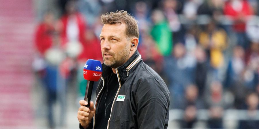 Augsburgs Trainer Markus Weinzierl hofft auf Punkte gegen Leipzig.