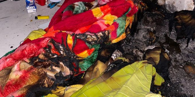 Böckten BL: Brandausbruch in Dachwohnung Böckten BL: Brandausbruch in Dachwohnung