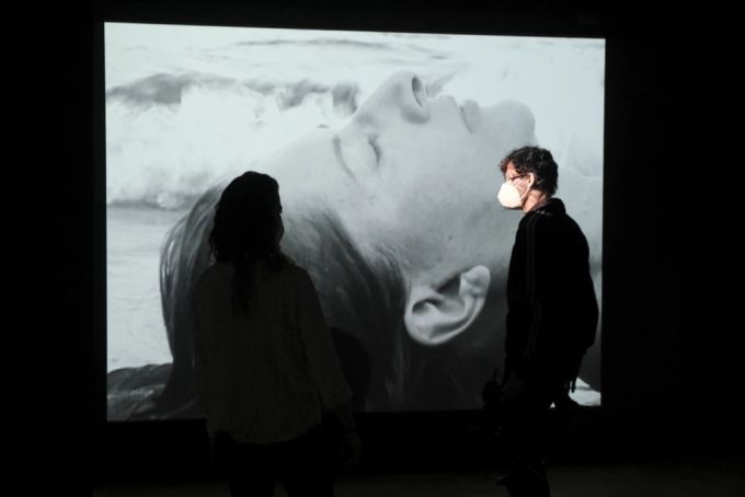 Ein Werk der serbischen Künstlerin Marina Abramovic in Kaunas. Kaunas