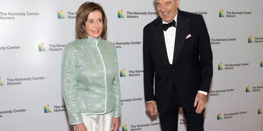 Nancy Pelosi und ihr Ehemann Paul bei einer Veranstaltung in der Library of Congress in Washington.