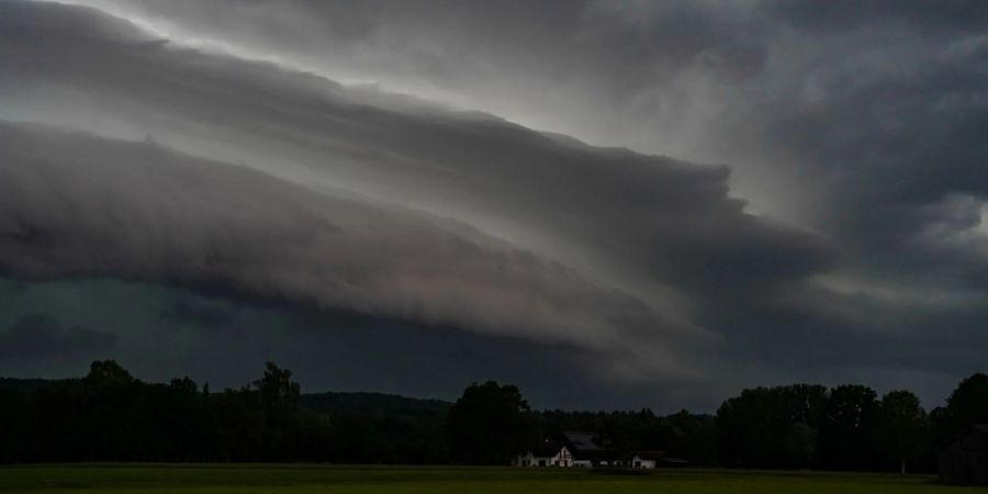 Das Wetter in den kommenden Tagen wird wechselhaft und kühlt sich ab.