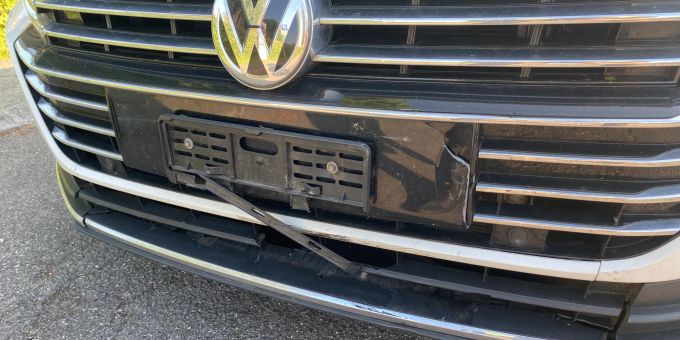 Mit Roller verunfallt und geflüchtet.