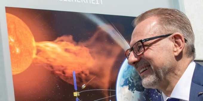 Esa-Direktor - Aschbacher warnt vor Abhängigkeit in der Raumforschung