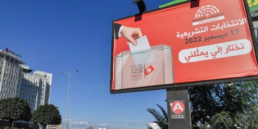 Wahlplakate in Tunis