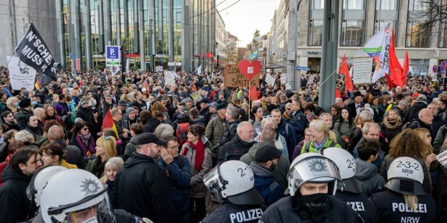 «Querdenker»-Demonstration in Leipzig im Jahr 2021