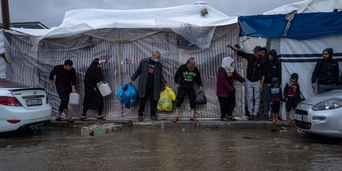 Winter - Starke Regenfälle führen zu Überschwemmungen im Gazastreifen