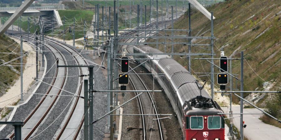 Bei Thunstetten BE kollidierte am Montagmorgen ein Zug mit Tieren. (Archivbild)