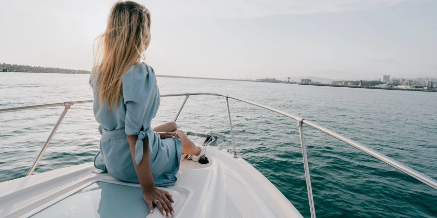 Yacht Frau teuer wertvoll