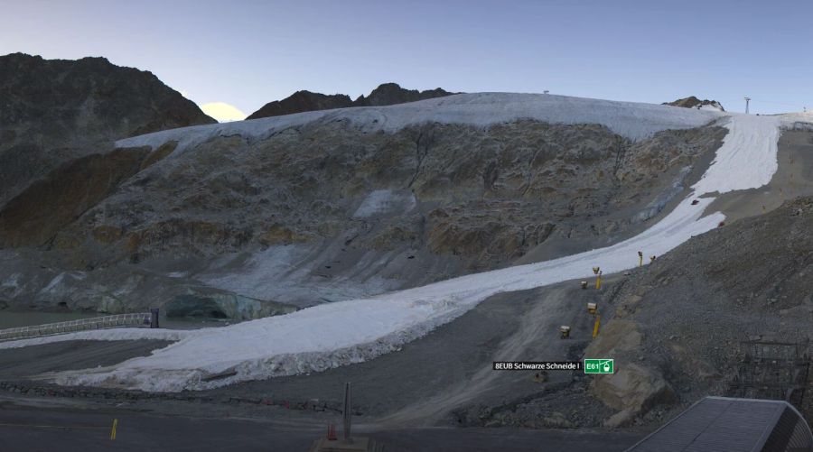 In Sölden (Ö) findet in zweieinhalb Wochen das erste Rennen statt. Die Piste ist noch längst nicht fertig. Ein Training vor Ort ist nicht möglich.