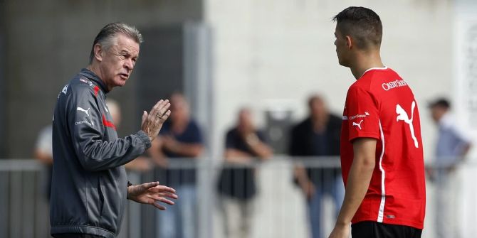 Granit Xhaka Ottmar HItzfeld