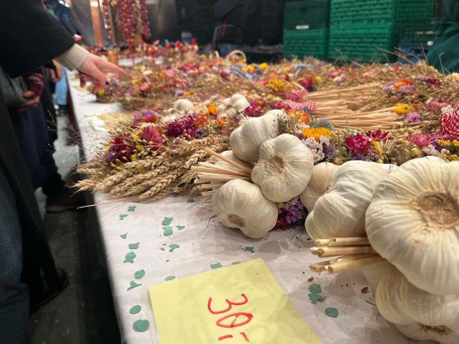 Neben der Zwiebel spielt auch der Knoblauch am Zibelemärit eine Hauptrolle.