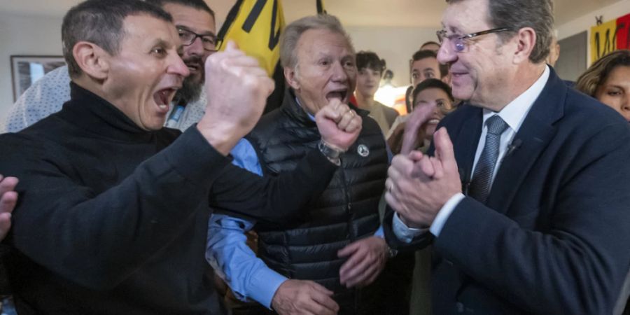 Grosse Freude bei Mauro Poggia und Anhängern der Partei Mouvement citoyens genevois (MCG).