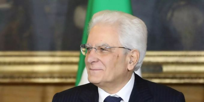 Mattarella Ende Februar in Neapel mattarella