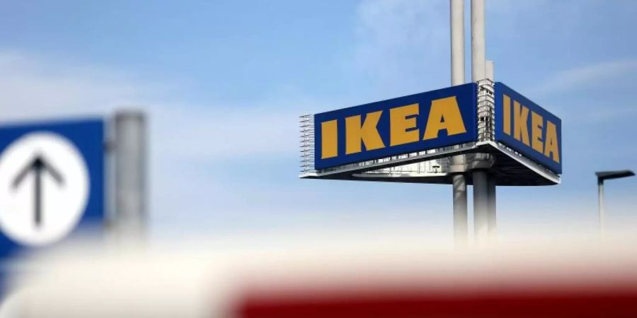 Ikea schliesst alle Filialen in Deutschland. Foto: Roland Weihrauch/dpa
