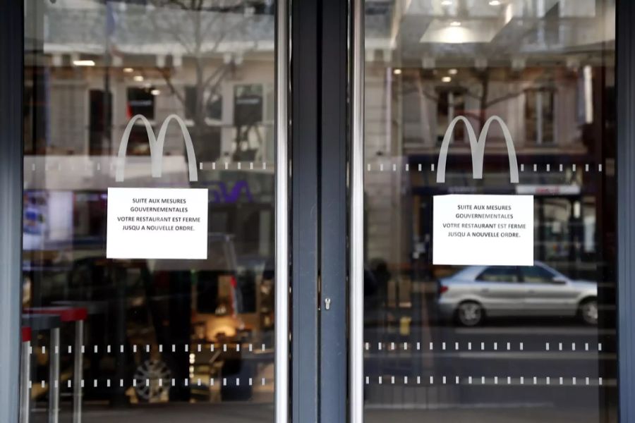 Eine McDonalds-Filiale ist wegen des Coronavirus geschlossen. (Archivbild)