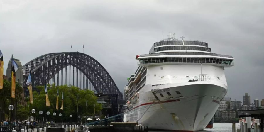 Kreuzfahrtschiff in Sydney