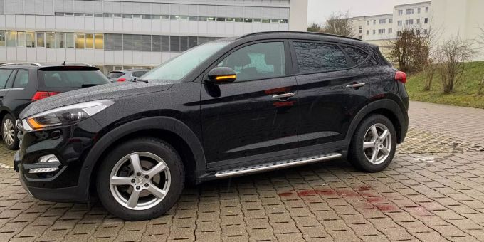 Beide Kinder wurden verletzt und mussten ins Spital gebracht werden. Unfall