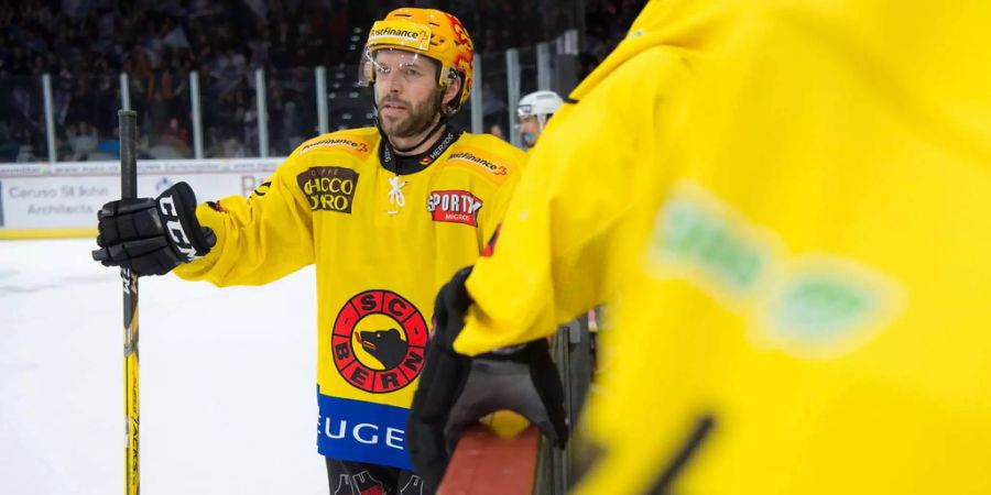 Andrew Ebbett während dem vierten Playoff-Spiel zwischen seinem SC Bern und den ZSC Lions.