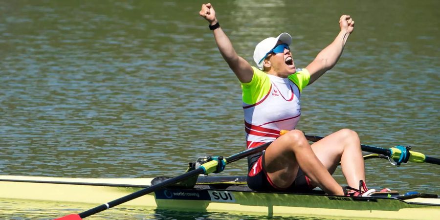 Jeannine Gmelin gewinnt auf dem Rotsee.