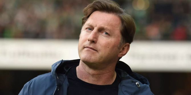 Ralp Hasenhüttl bei einem Spiel von RB Leipzig.