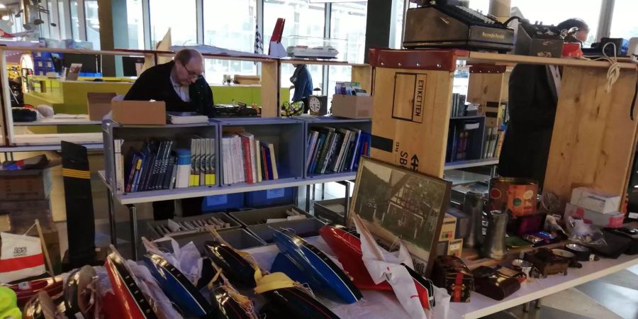 Der Flohmarkt im Verkehrshaus Luzern birgt so manchen Schatz.