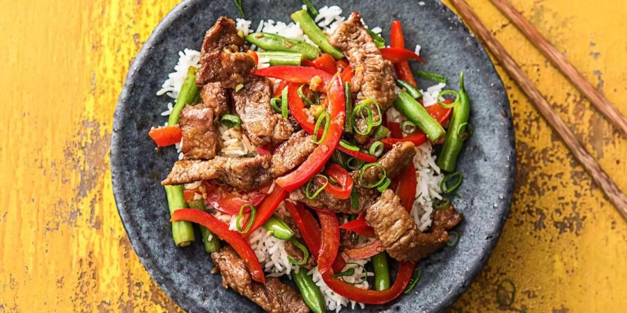 Eine asiatische Rinderpfanne empfohlen von HelloFresh.
