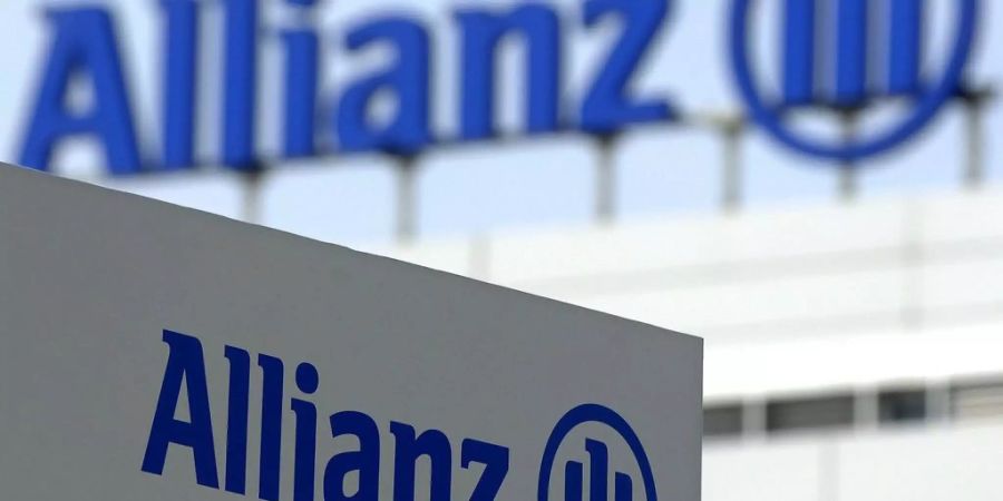 Das Logo der Allianz im Hauptsitz des Versicherungskonzerns in der Nähe von München.