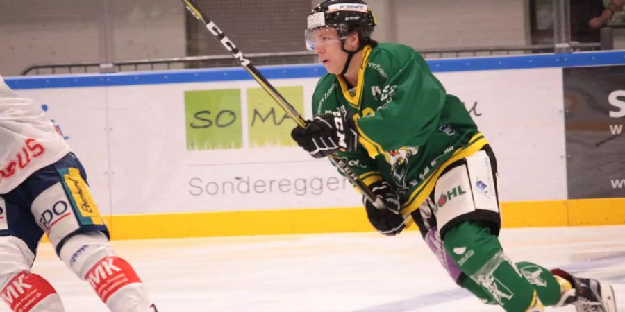 Strümer Joel Moser zeigte bei seinem Tor, dass er eine feine Stocktechnik besitzt. (Foto:sports-media.ch)