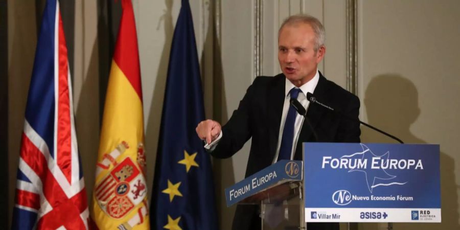 Der britische Vize-Premierminister David Lidington hält in Madrid eine Rede.