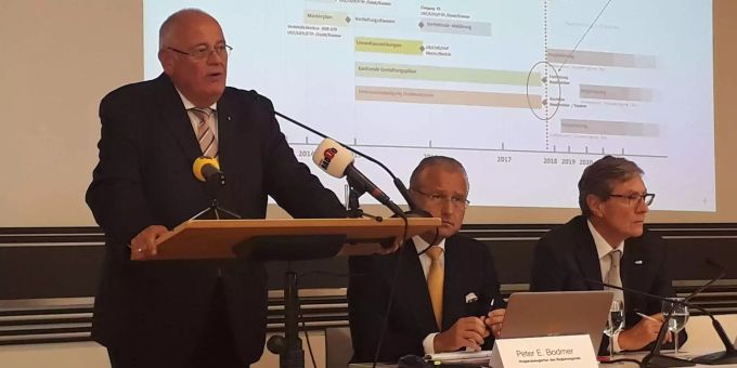 Die Präsentation fand heute statt. Die Präsentation fand heute statt.