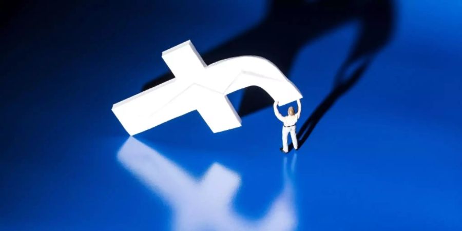 Kartellamt verkündet Facebook-Entscheidung