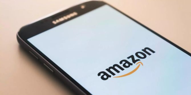 Unternehmen Amazon App auf Smartphone