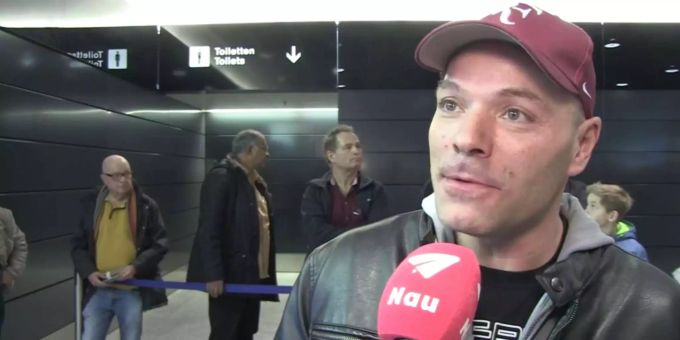 Flughafen Zürich - Roger Federer wartete auf Roger Federer