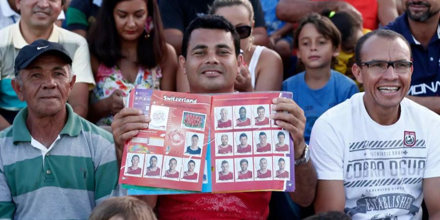 Dürfte auch dieses Jahr wieder ein Renner werden. Das Panini-Album zur Fussball WM 2018