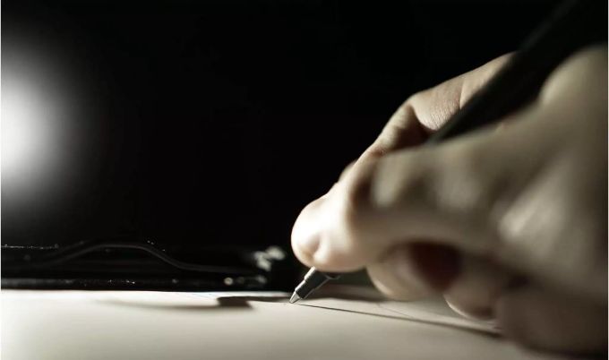 Rund 1500 Unterschriften sind mit der Petition zusammengekommen: ein Riesenerfolg. Rund 1500 Unterschriften sind mit der Petition zusammengekommen: ein Riesenerfolg.