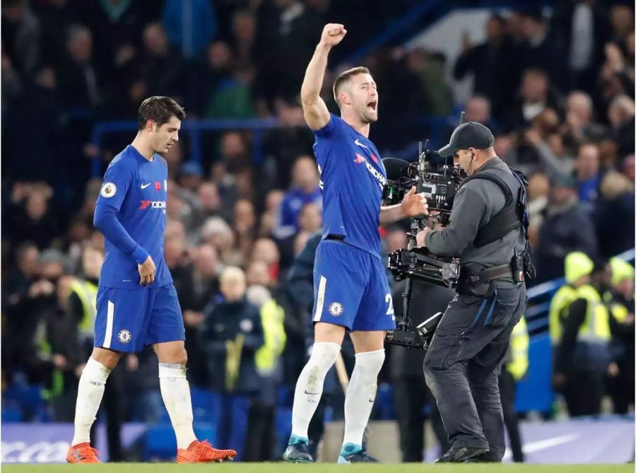 Nach dem schlechten Saisonstart kommt Chelsea wieder in Fahrt. Mit dem 1:0-Sieg gegen Manchester United schliessen die «Blues» bis auf einen Punkt zu Tottenham und Man Utd auf.