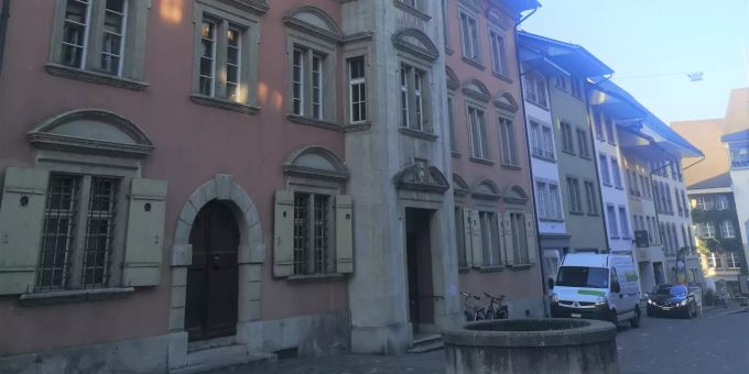 Die Stadtverwaltung Lenzburg. Die Stadtverwaltung Lenzburg.