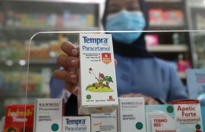 In Indonesien wird der rezeptfreie Verkauf von flüssigen Arzneien verboten. (Symbolbild) indonesien