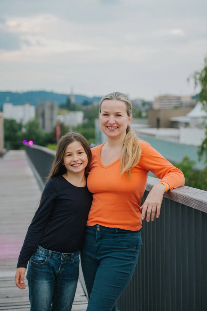Sofie und Adéla aus Uster geniessen den letzen Technorama Abend Event diesen Sommer