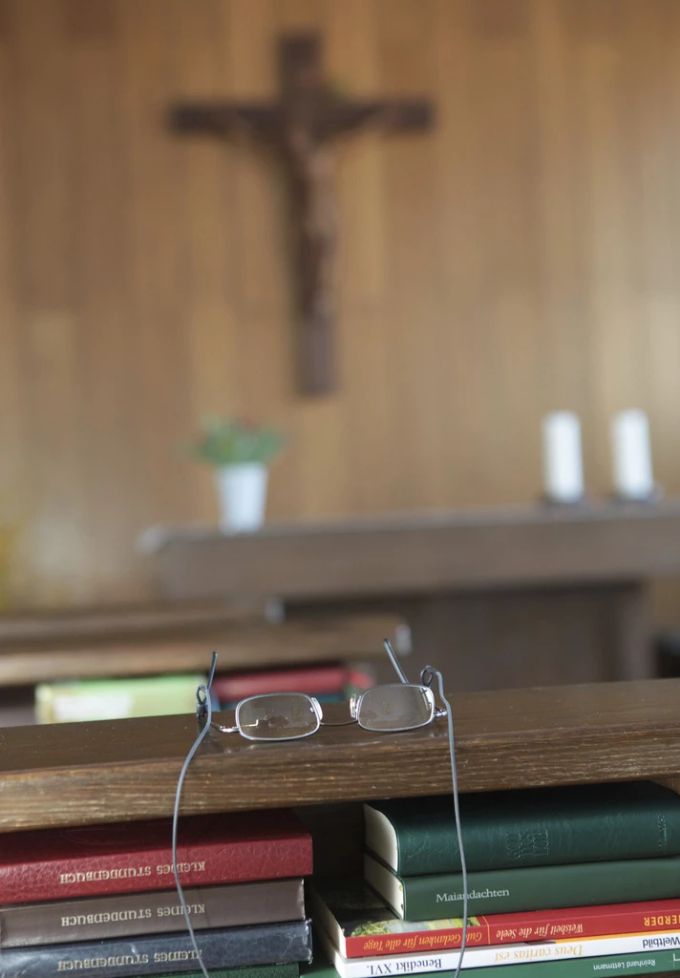 Gemäss den Studienautoren hatte die katholische Kirche zahlreiche Fälle verschwiegen, vertuscht oder bagatellisiert. (Symbolbild) Sexueller Missbrauch Katholische Kirche