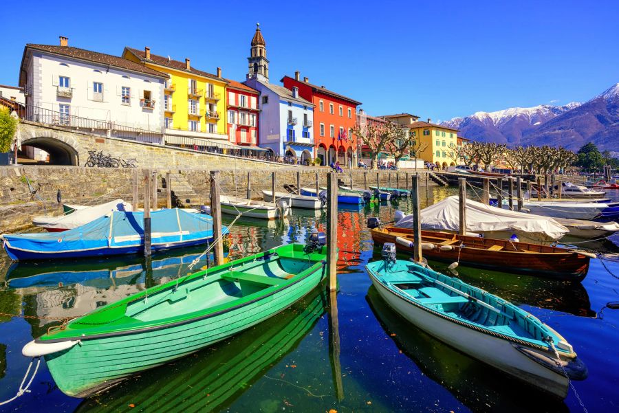 Boote in Altstadt Ascona