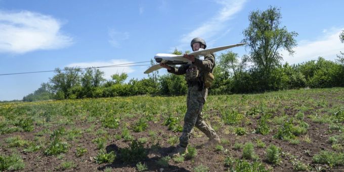 Eine ukrainische Drohne soll den Treffer gelandet haben. (Symbolbild) Ukrainische Drohne