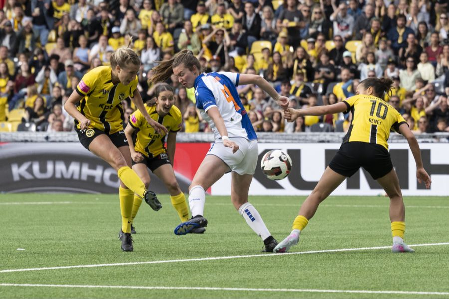 YB Frauen