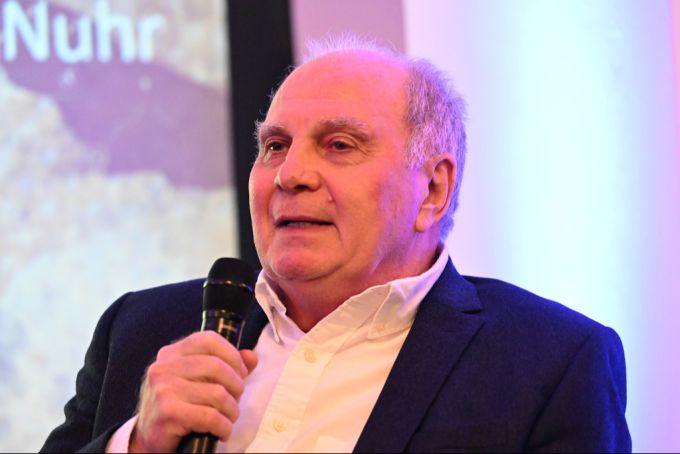 Uli Hoeness und der FC Bayern München gehen im Rennen um Florian Wirtz wohl leer aus. Bayern München