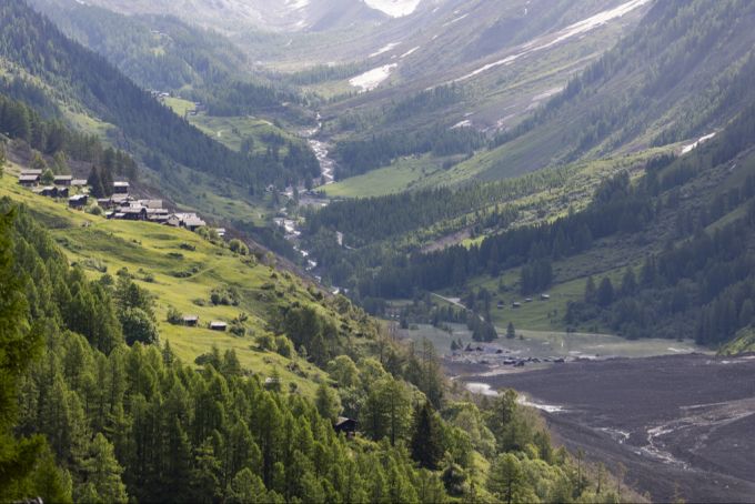 Viele der Häuser in Blatten versanken in einem angestauten See. blatten
