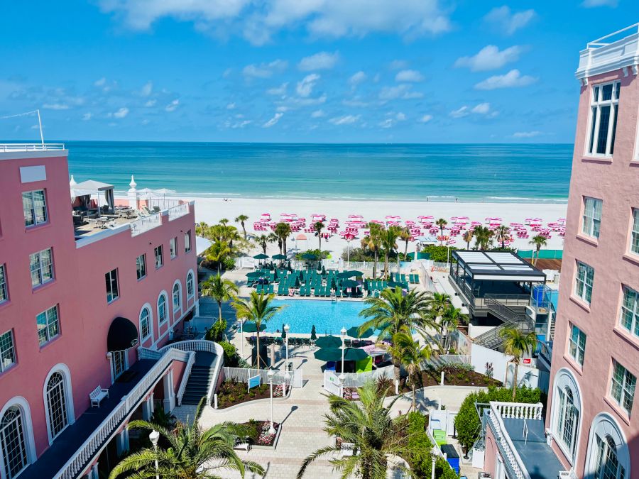 Blick auf den Strand vom Don Cesar Hotel, Florida.