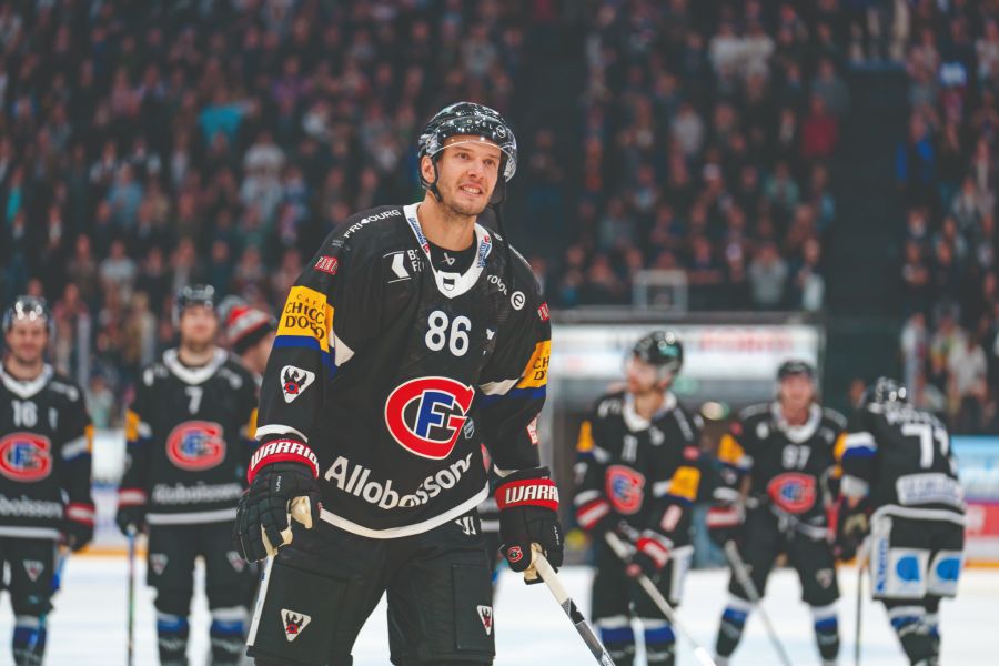 Julien Sprunger SLAPSHOT