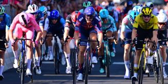 van Uden voran - Holländischer Dreifach-Sieg auf vierter Giro-Etappe van Uden voran - Holländischer Dreifach-Sieg auf vierter Giro-Etappe